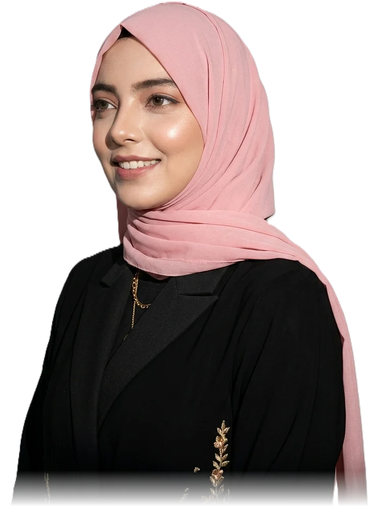 Zaineb Khalid, accountant and financial consultant